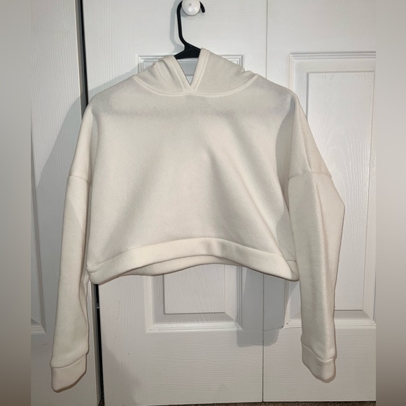 Vine and Valley Cropped Sweatshirt - Picture 1 of 2